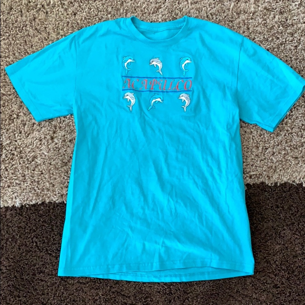 Short sleeve!